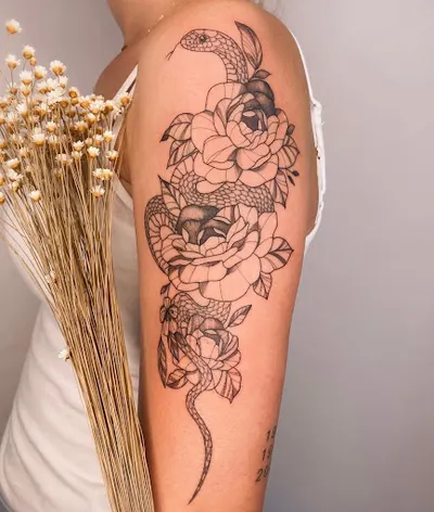 Studio Tatuażu ladnie.ink Patrycja Mrowiec-Sarota